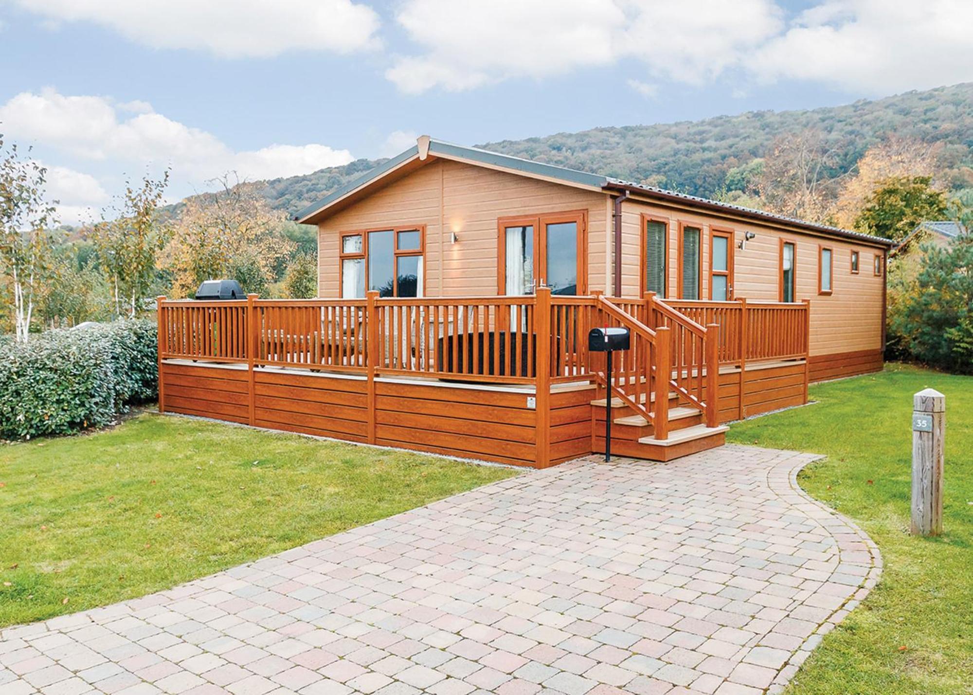 Cheddar Woods Resort And Spa Eksteriør bilde